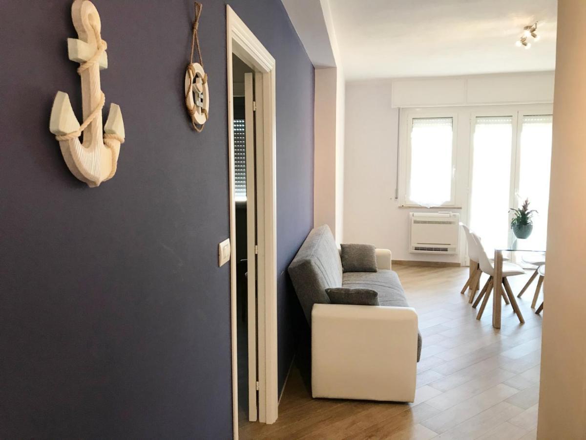 Alghero Charming Apartments, Steps From The Beach Bagian luar foto